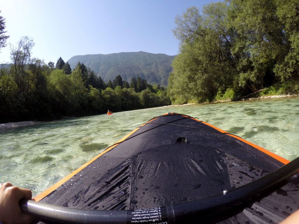Although the water-level is low, the river isn't that easy to paddle on 